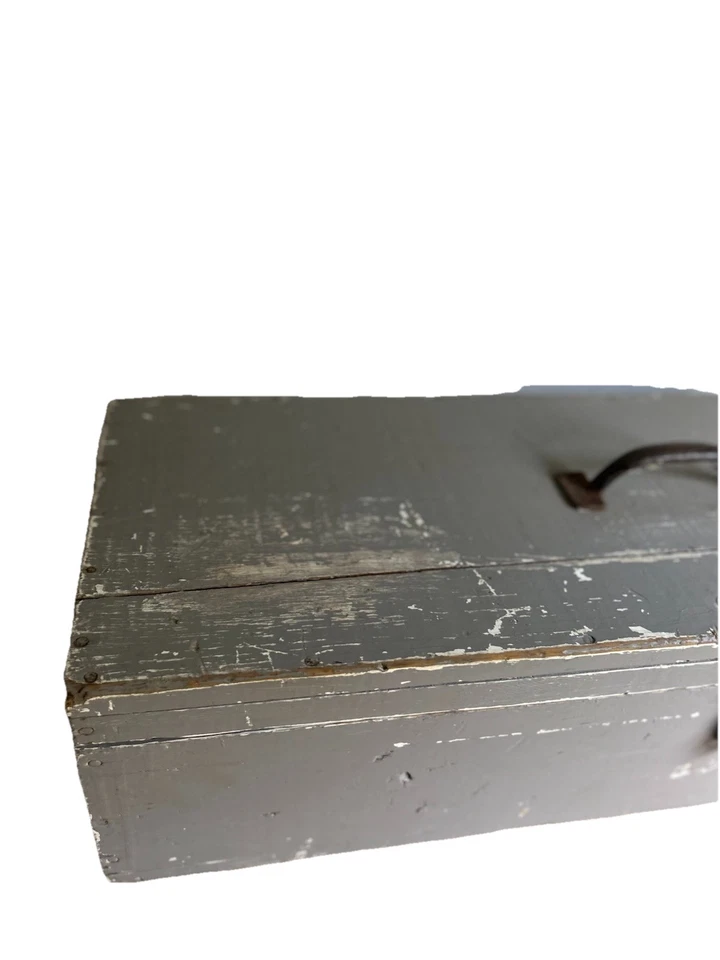 Vintage Rustic  Painted Wood Carpenter Tool Storage Box Chest Trunk with Lid - Image 4 of 4