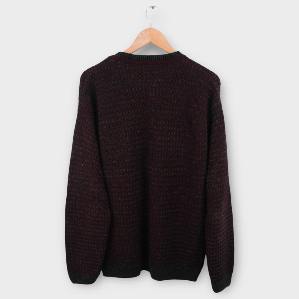Vintage Consensus Men’s Textured Woven Knit Sweater Maroon/Charcoal Size Large - Image 4 of 4