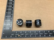 (3 pcs) B43254C2108M EPCOS, 1000uF 200V 105*c, Snap-In Electrolytic Capacitor