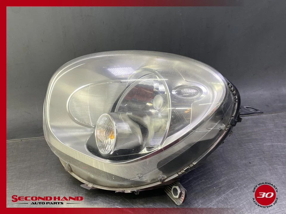 11-16 Mini Cooper Countryman Left Driver Side Halogen Headlight 9801035-04 - Image 2 of 4