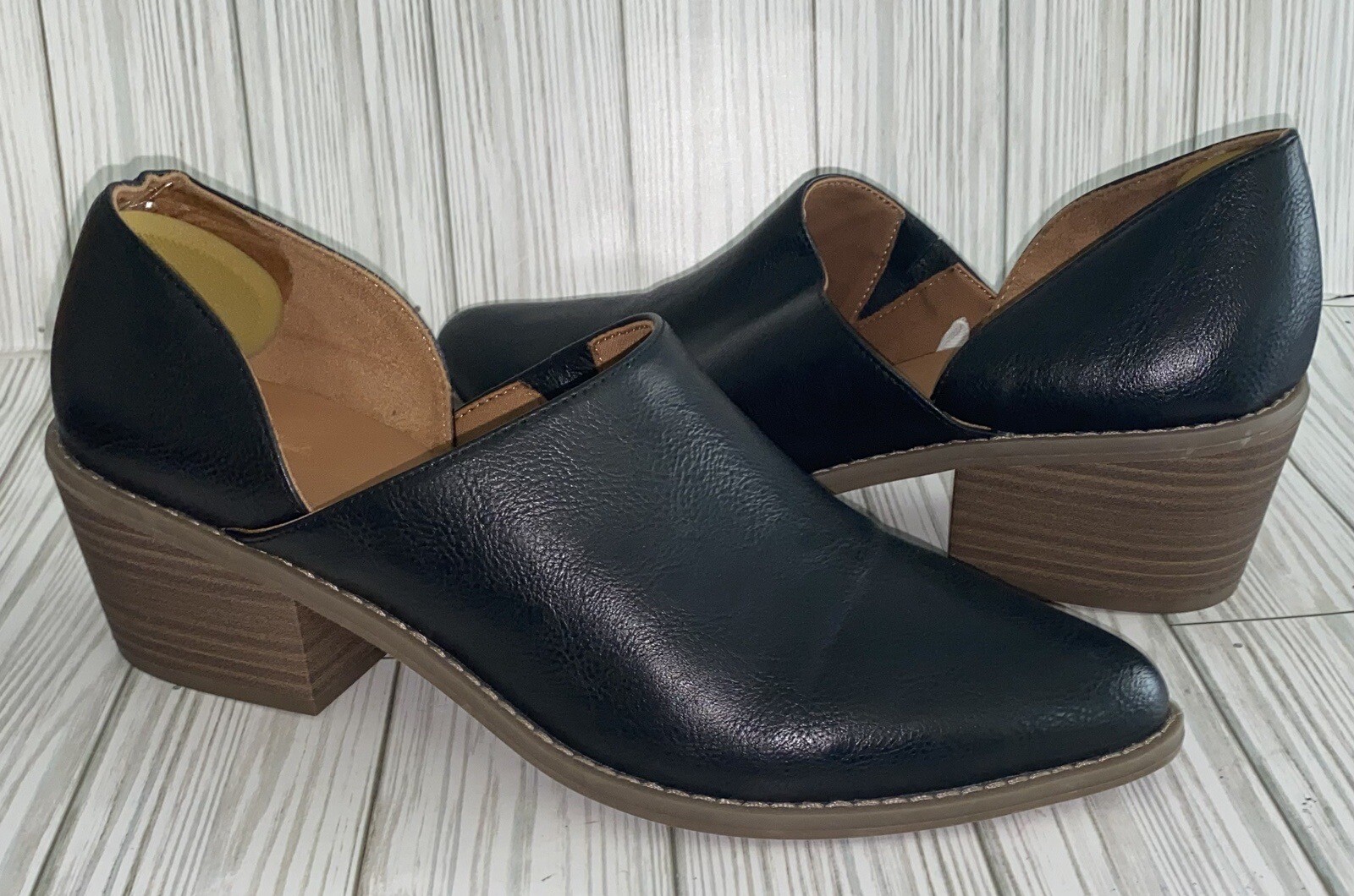 Universal Thread Rylie Pointed Boot Black Size 11 - image 2