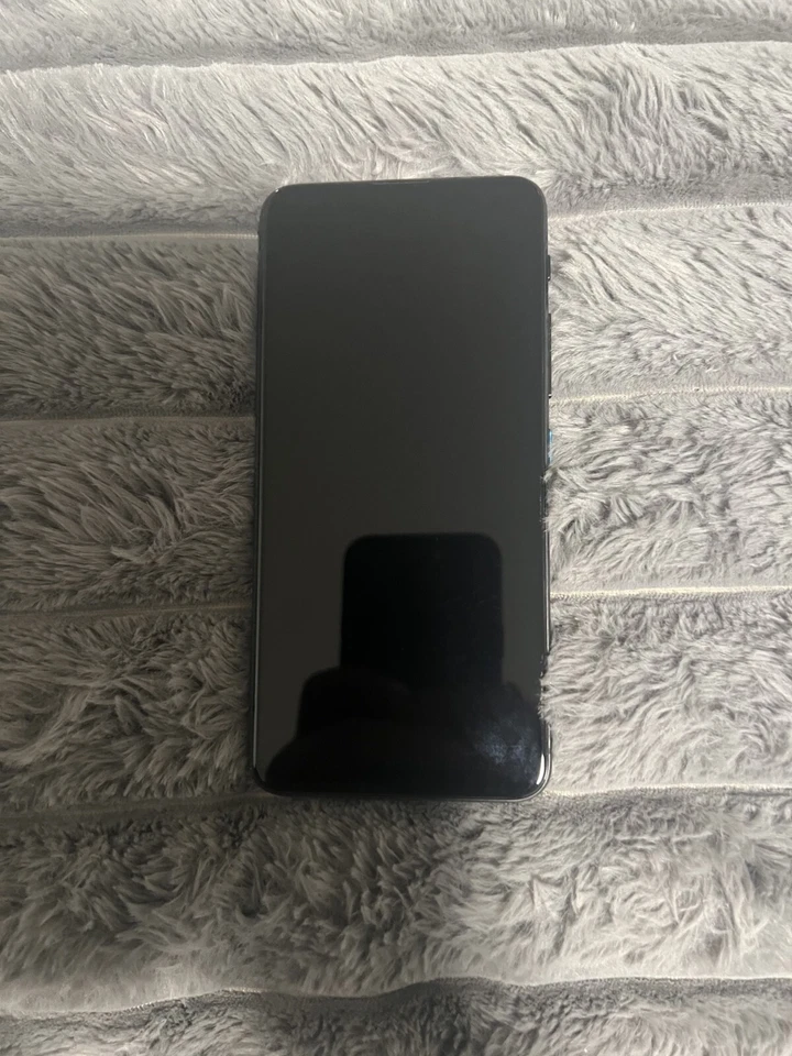 Asus Zenfone 6 | 256 GB | Desbloqueado | Doble Sim | Ligeramente usado | LEA DESC PARA OBTENER INFORMACIÓN Foto 2 de 4