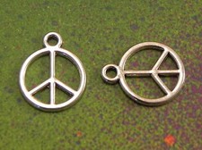 50 Peace Symbols Peace Sign Charm Pendants Peaceful Silver Metal Jewelry Making