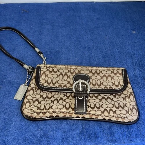Charm Coach Marrone Firma Stampa C Polso Pochette Bordo Pelle Fibbia