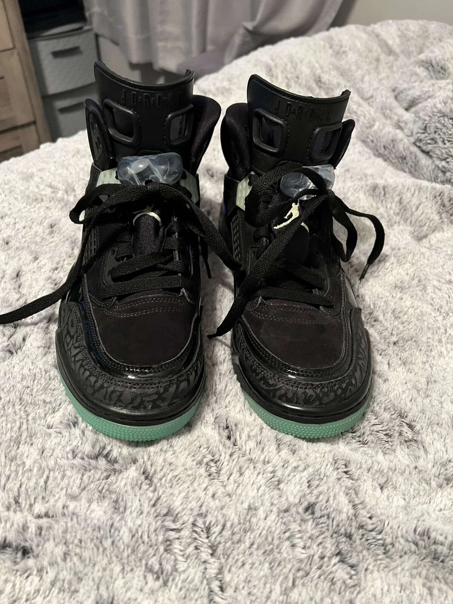 Green top glow spizike