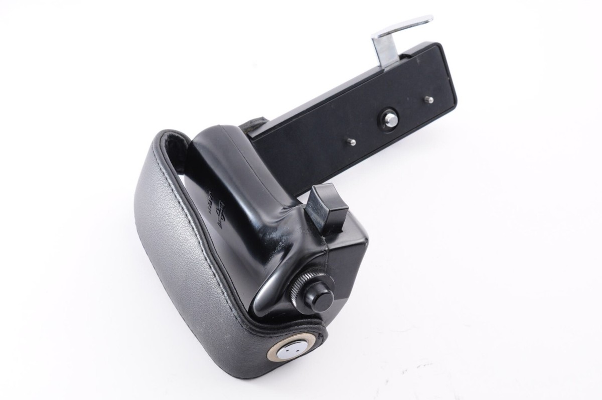 マミヤ レフトハンドグリップ C330 C220 RZ67 RB67 Pro S Exc+5** Mamiya Left Hand Grip For M645 C330 C220 RZ67 RB67
