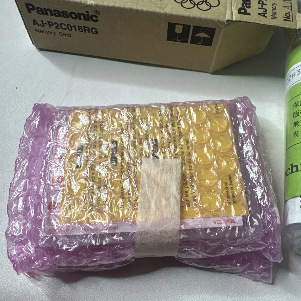 Panasonic AJ-P2C016RG 16GB P2 R-Series High Performance Card - - Image 2 of 3