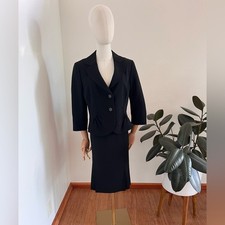 ANN TAYLOR 2 PIECE BLACK SUIT PLEATED SKIRT RUFFLE DETAIL JACKET CORPCORE NWT