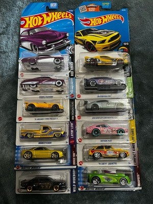 Hot Wheels 1:64 Diecast Car Lot of 2Unopened '13 Mustang GT Datsun 240Z Chevette