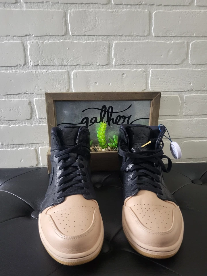 Mujer Air Jordan 1 Retro Alto Premium AH7389 007 NEGRO/ORO METÁLICO Foto 3 de 4