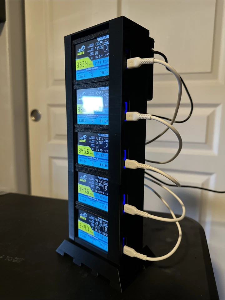 Estuche Minero Lotería Nerdminer V2 (Torre de Enfriamiento de 5 Pilas) MINEROS NO INCLUIDOS Foto 2 de 4