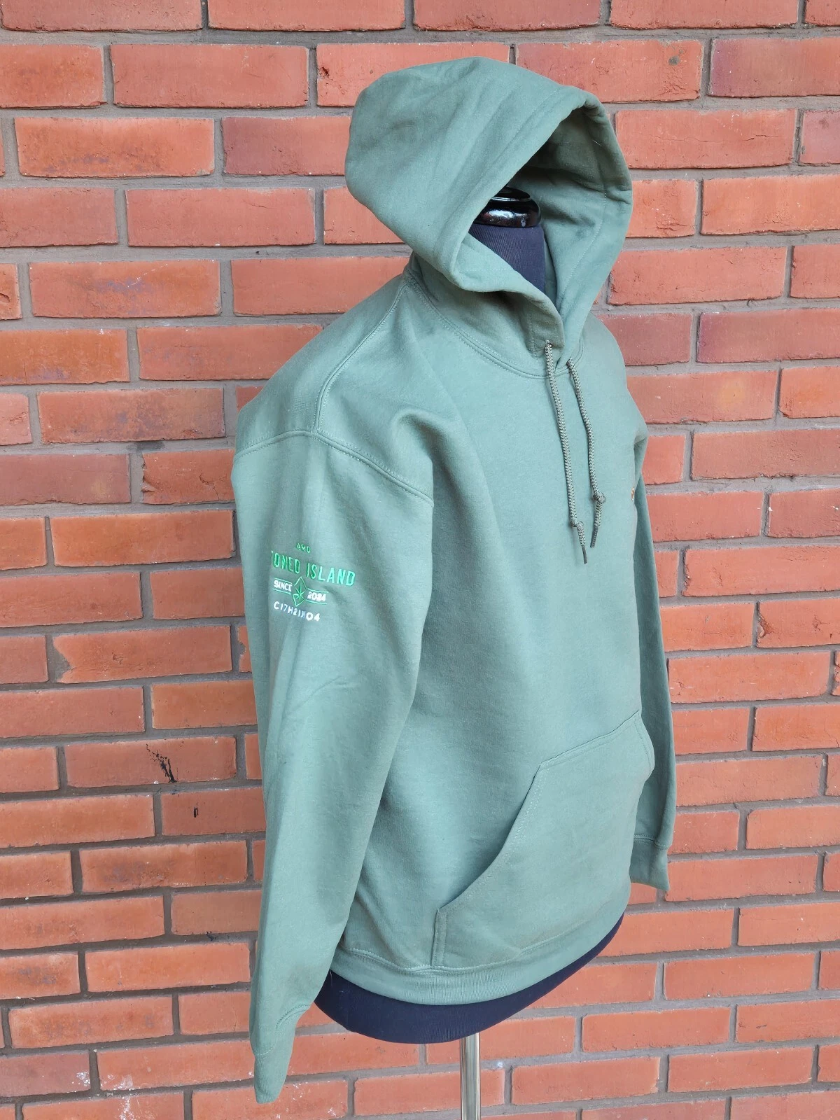 STONE ISLAND Felpa con cappuccio Stoned Island Scooby Snacks verde militare