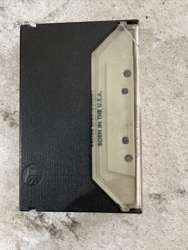 Bruce Springsteen - Born in the USA Cassette Tape, 1984 Columbia Records 38653 - Picture 2 of 4