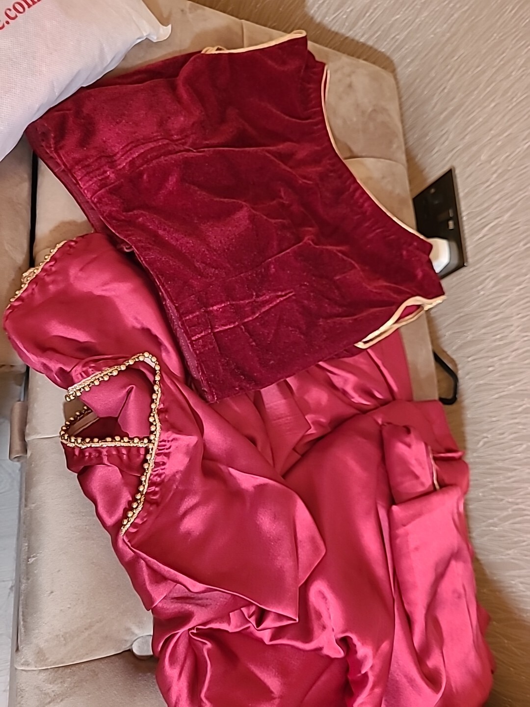 Picture 1 of 5