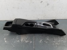 2023 Chevy Camaro Ss 1le Center Console Armrest - Damage 5946 J5 2023 Chevy Camaro Ss 1le Center Console Armrest - Damage 5946 J5