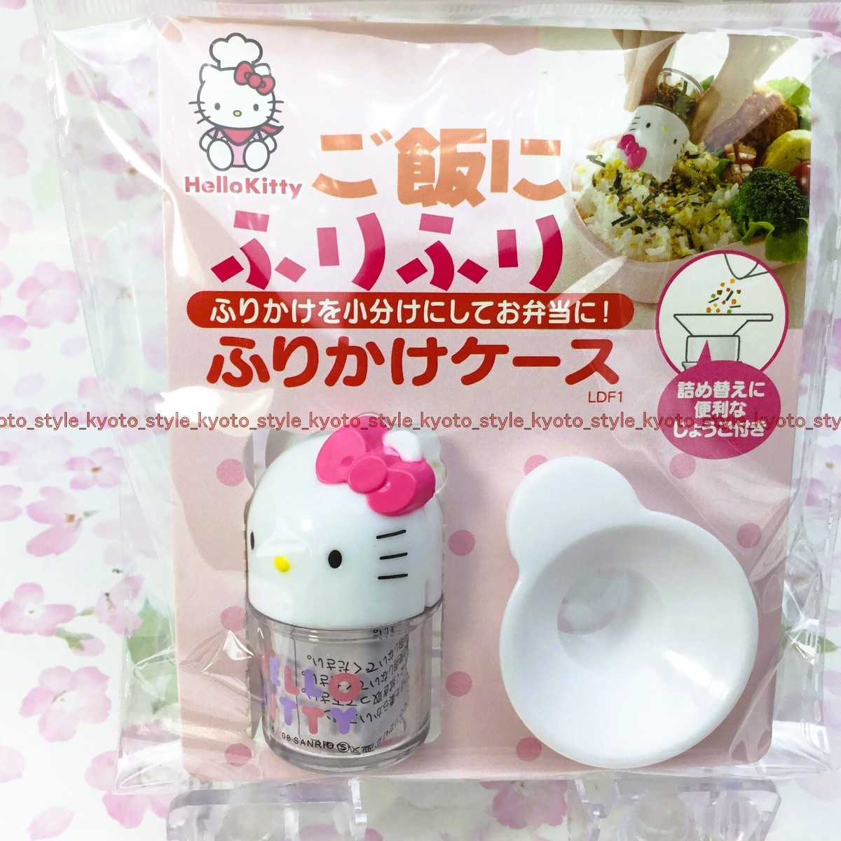 Skater Hello Kitty Furikake Rice Seasoning Sprinkler Case Bento