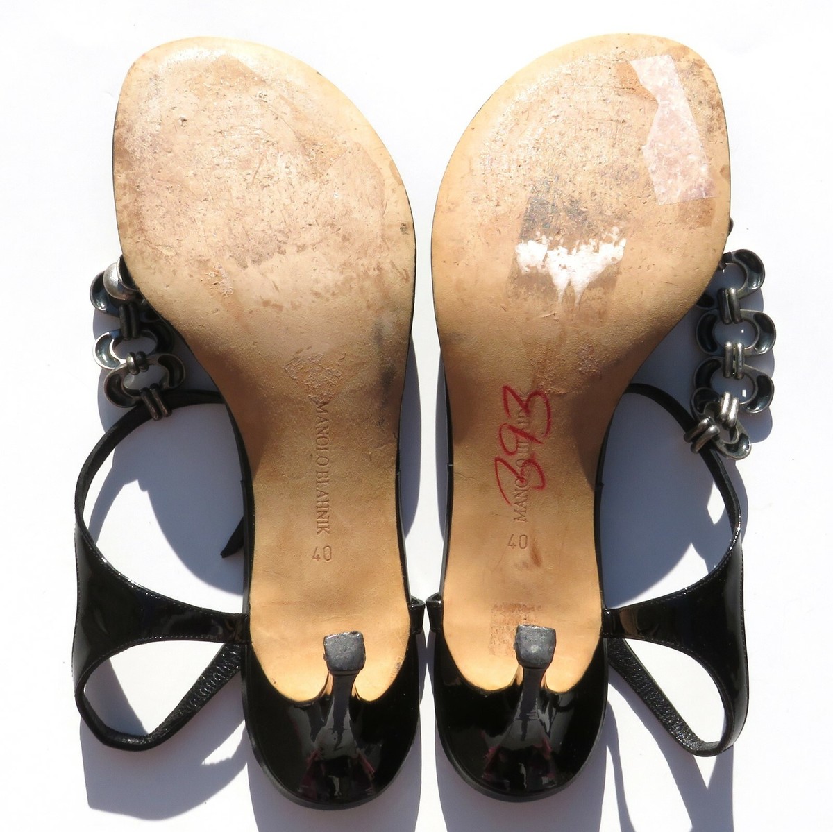Manolo Blahnik ハンキシ ハックル エンヘリッシュ ヘルト The official Manolo Blahnik website | Manolo Blahnik