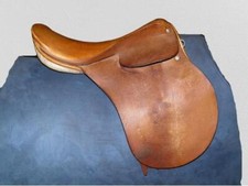 BARNSBY hellbraun englischer Lederponyschläger zugelassener Sattel - 16 Zoll Sitz mittlere Breite