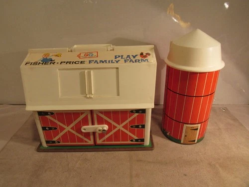 Vintage Fisher Price Play Family Farm Barn /Silo
