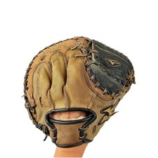 Mizuno GXC100 Tan Black Leather Youth 11  Baseball Catchers Mitt RHT Great