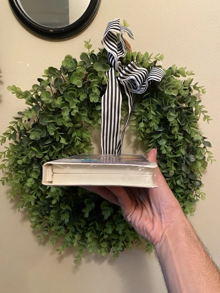 WIDE SCREEN Walt Disney's Masterpiece Lady And The Tramp W/ Lion King 2 SEALED - Image 2 of 4