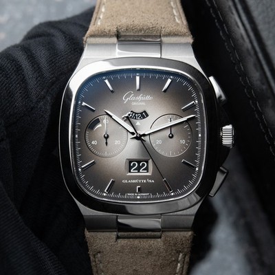 Glashutte Original Seventies UNWORN Chronograph Panorama Date Grey Limited Watch