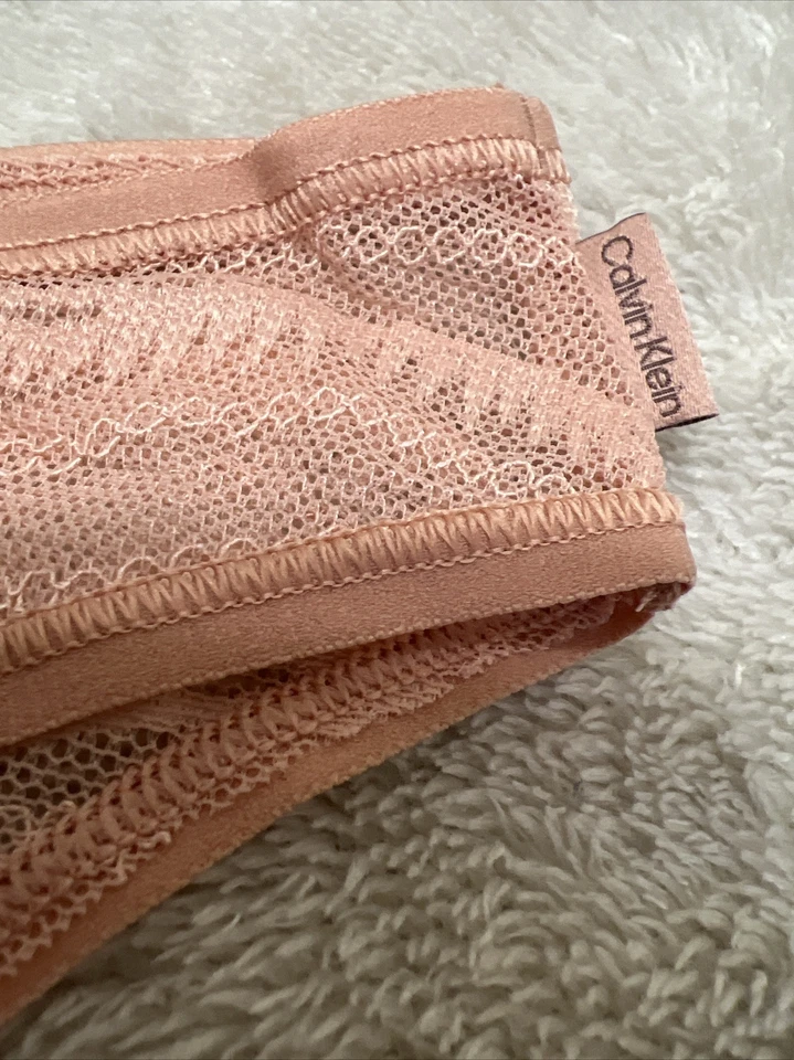 1 CALVIN KLEIN WOMEN ALLOVER LACE BIKINI UNDERWEAR QD3972 $15 - Image 3 of 4