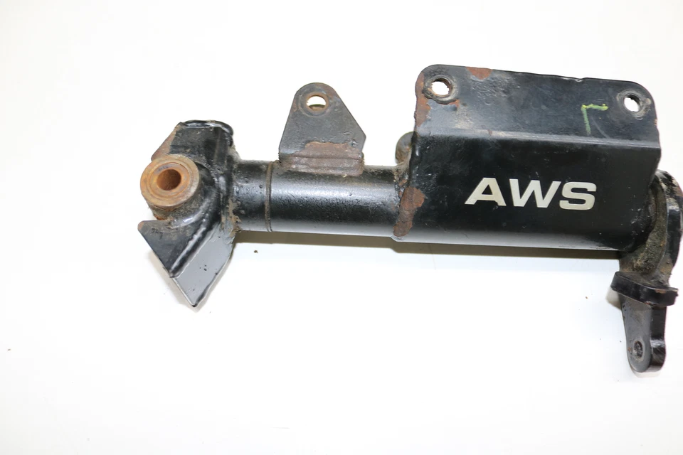 1997 Arctic Cat Panther 550 Left Front Spindle Knuckle - Image 3 of 4