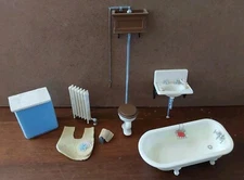 Vintage Dollhouse Furniture Miniature Plastic Bathroom Fixtures Bathtub Toilet
