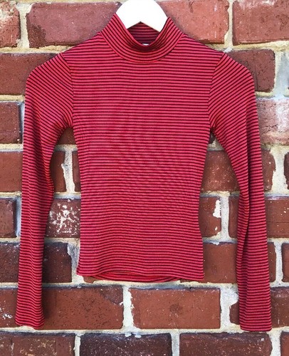 Urban Outfitters Womens Sz XS Cropped 