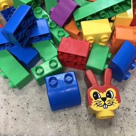 Lego Duplo Quatro 5357 Bucket - Large Chunky Bricks Compete W/Container Tub