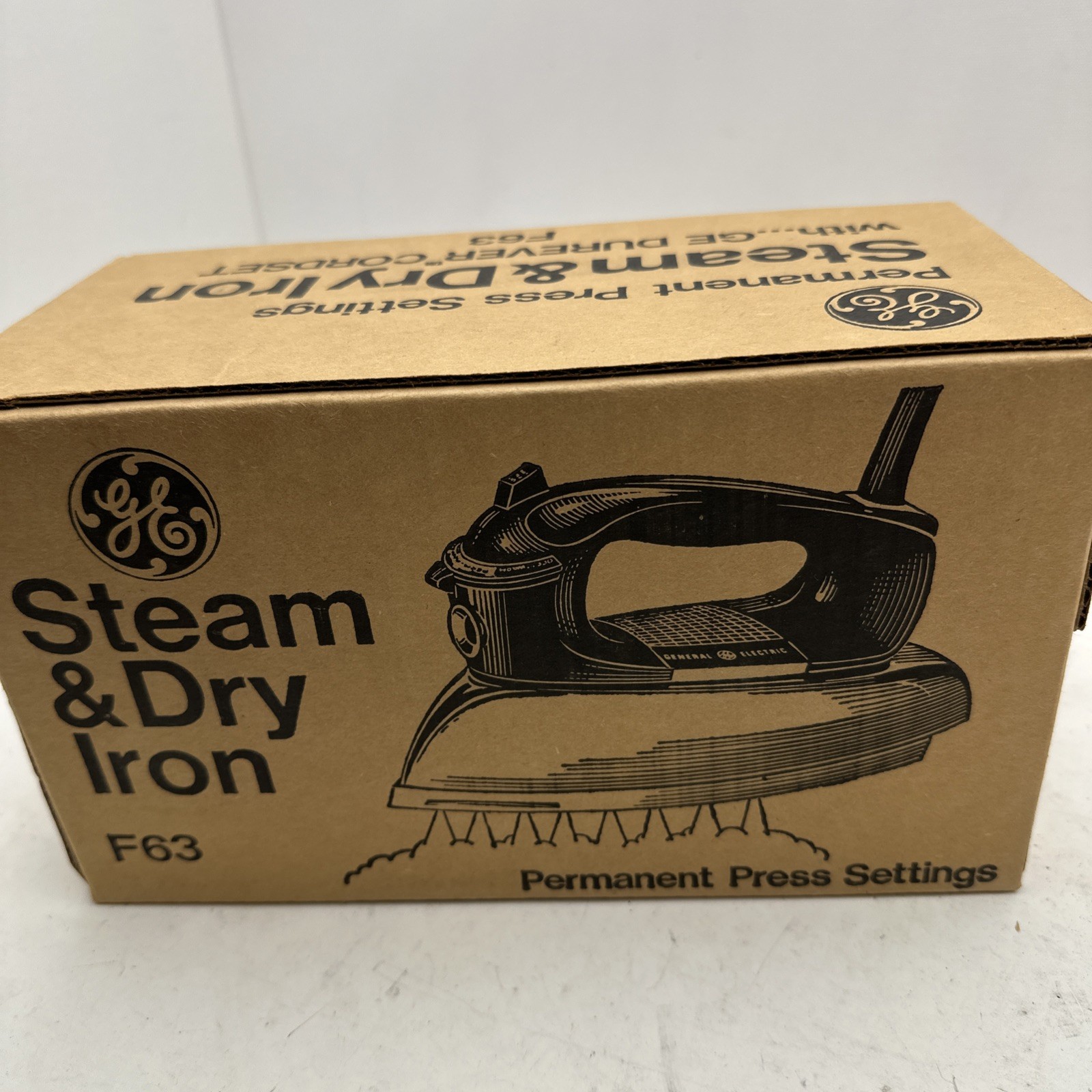 Vintage GE F63 Steam and Dry Iron General Electric Permanent Press SEALED NEW