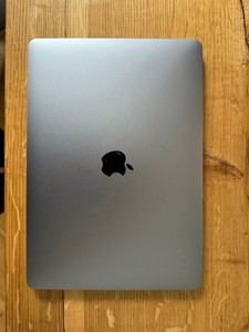 Apple Macbook Pro 13" 2019 - 2,4 GHz - 256GB SSD - 8GB RAM - Retina Display