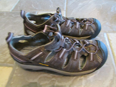 KEEN CLOSED TOE SANDALS WOMENS 7.5 WATERPROOF LEATHER BROWN  display picture 3