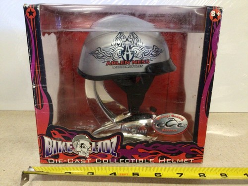 BIKE LIDZ Orange County Choppers DieCast Helmet Arlen Ness Silver 1/2Sc NRFB,MIB - 第 1/12 張圖片