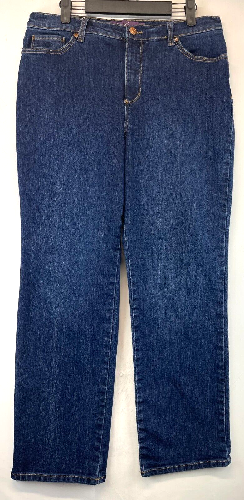 Gloria Vanderbilt Women's Size 14 Blue Amanda Straight Jeans 2370