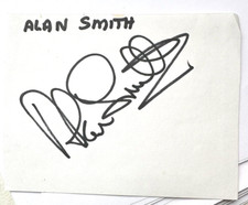 ALAN  SMITH    -  ENGLAND  FOOTBALLER   - AUTOGRAPH