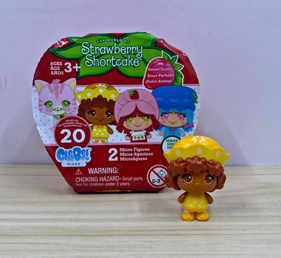 CheeBee! Strawberry Shortcake Micro Series 1 - Orange Blossom