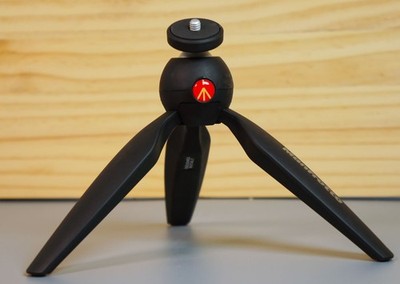 Manfrotto MTPIXI-B PIXI Mini Tripod - no cracks or breaks, fully functional!