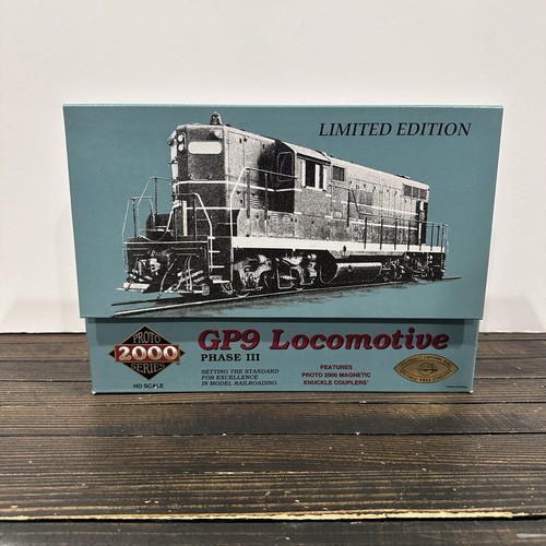 Proto 2000 Serie HO Scale Lokomotive GP9 Phase III Artikel # 21648 Southern Pacific | Zustand: Used