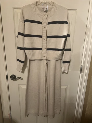 Sincerely Jules Sweater Wide Leg Pantsuit Crème/ Navy Women’s Size Medium