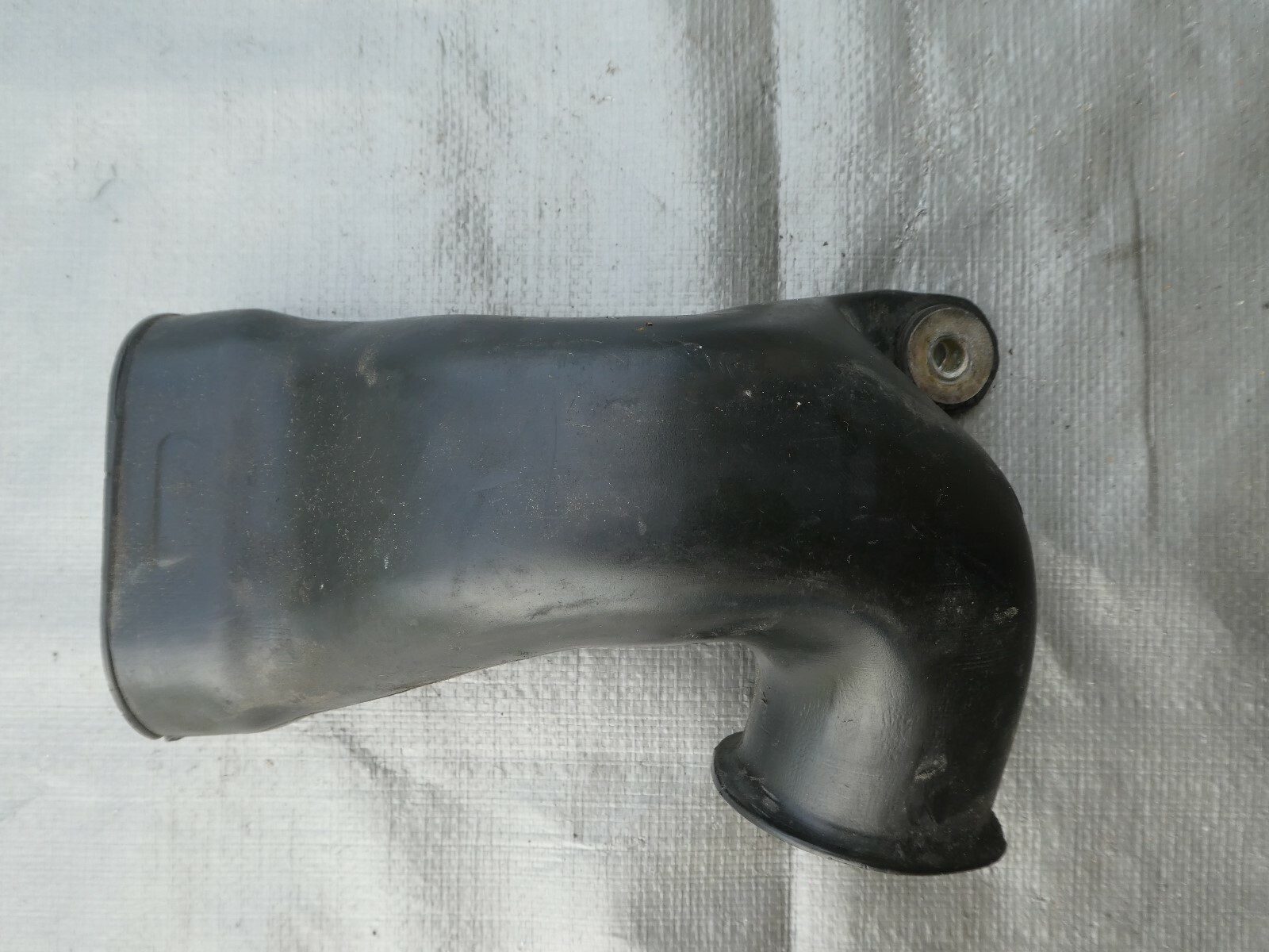 19992005 MAZDA MIATA INTAKE AIR BOX TUBE SNORKEL PIPE DUCT INLET eBay