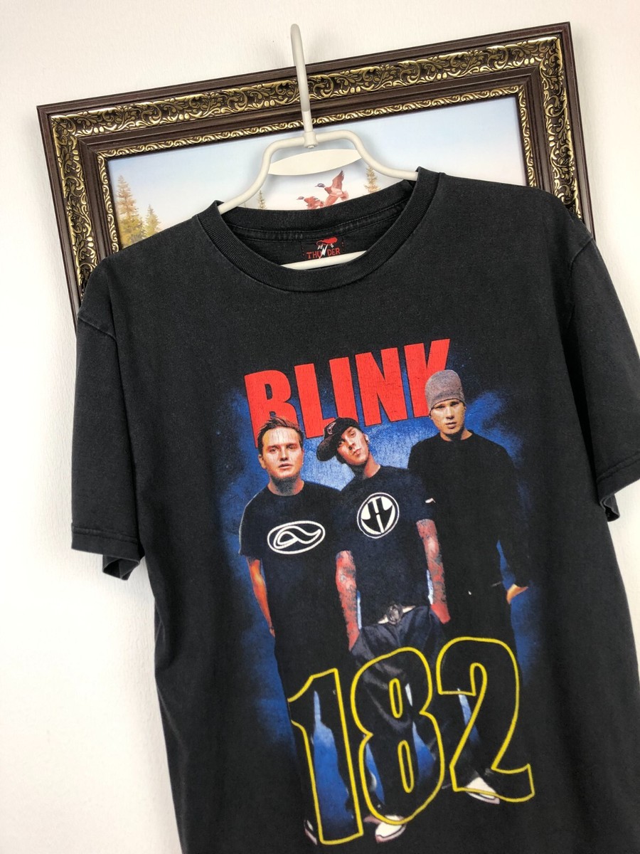 Vintage Blink 182 Punk Band Shirt Tee Mens Black Over Print Rare