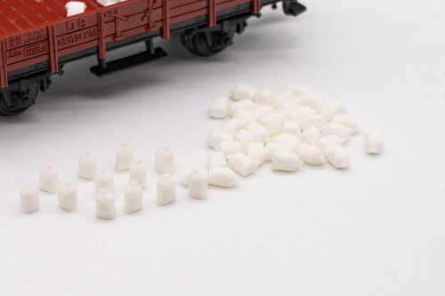 Lot De 50 Piles De Sacs En Plastique - Décoration Pour Réseau De Train Miniature HO (1/87) (Neuf)