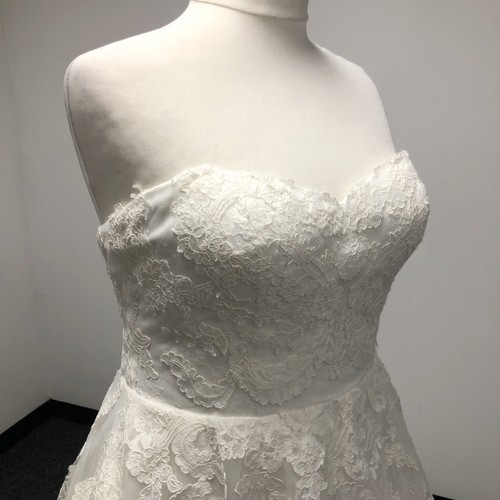 Donna Lee Brides Strapless Sweetheart Lace Tulle Overlay Wedding Dress UK 16 ? - Picture 3 of 22