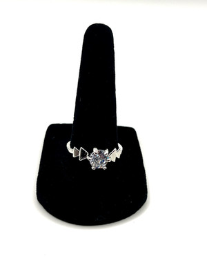 NEW WOMENS TRIANGLES SZ 9 CZ SILVER-COLORED UNIQUE FASHION RING