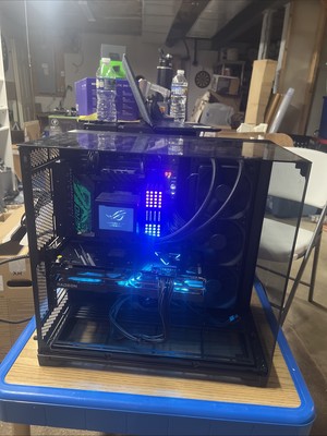 7900 XTX RYZEN 9 7950X3D 64 RAM 1000W X670 4TB ssd