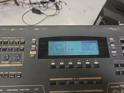 Kawai Z1000 Digital Keyboard - NOT FULLY TESTED-SPARES OR REPAIR ONLY. - Picture 2 of 19