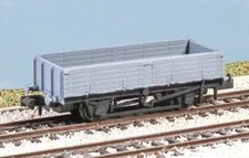 Peco KNR-257 British Rail 20 Ton Pipe Wagon N Gauge Plastic Kit 2nd Post