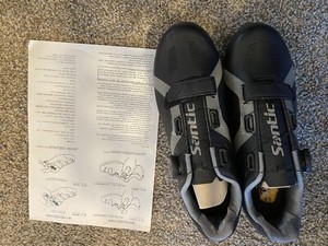 Men’s Size 10 Santic Cycling Shoes 3 Prong